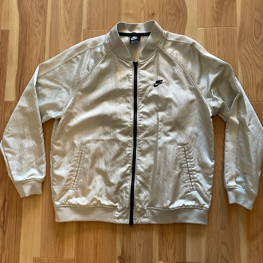 Men’s Nike Full Zip Jacket Size XL
